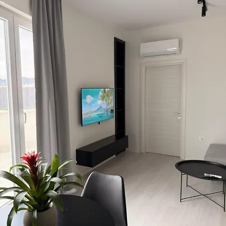 Maisonnova Deluxe Appartamento Tirana