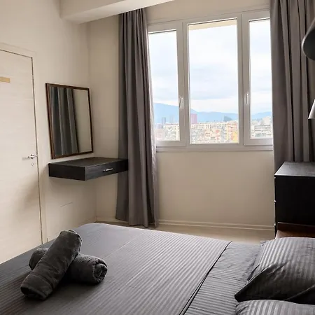 Maisonnova Deluxe