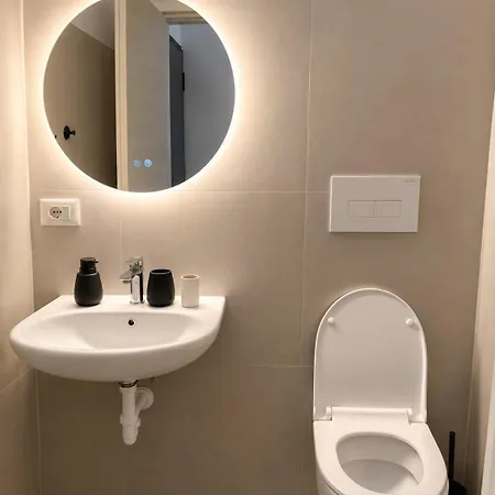 Maisonnova Deluxe